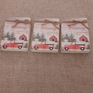 HAPPY HOLIDAY FARMHOUSE DECOR.note 3 pcs for 12